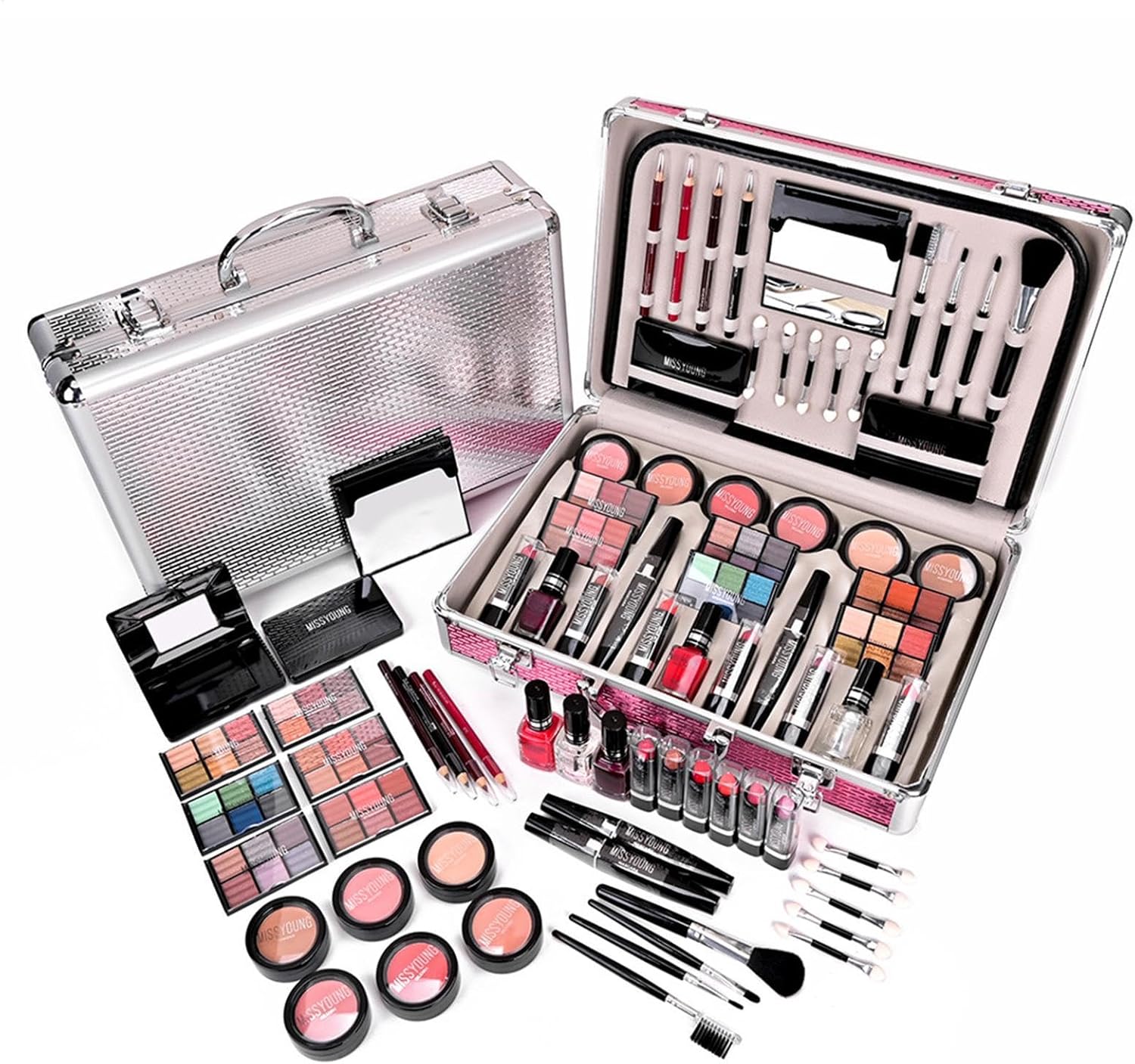 ⚫︎アメリカで購入　シャネル　カメリア フトゥーラ　パウダー トリオ チークカラー Amazon | CHANEL シャネル カメリア フトゥーラ ブラッシュ